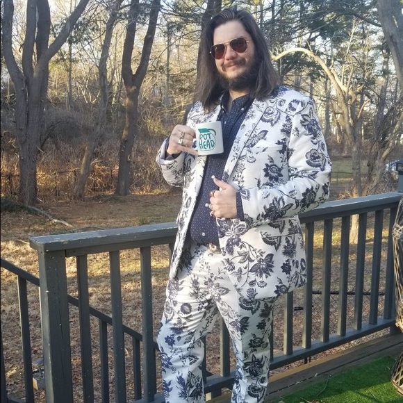 Meet your Posher, Michael - Picture 4 of 4